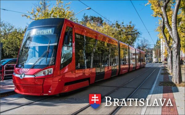 sm0965 bratislava tram