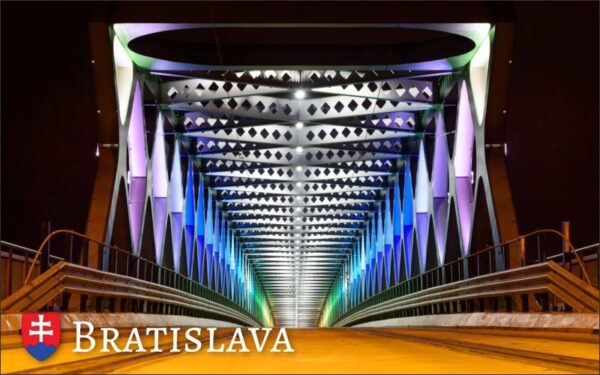 sm0966 bratislava old bridge