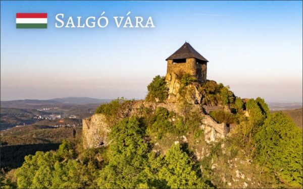 Pryskyřičná magnetka - Hrad Šalgó III.