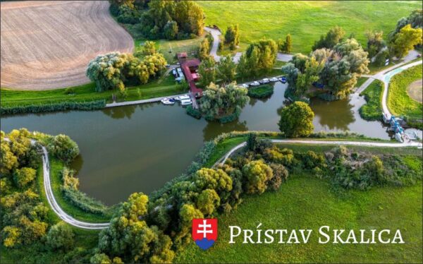 Pryskyřičná magnetka - Skalica - Baťův kanál