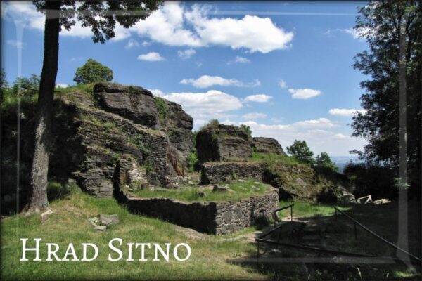 Pryskyřičná magnetka - Hrad Sitno