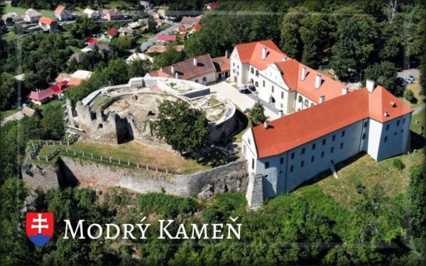 Pryskyřičná magnetka - Hrad Modrý Kameň I.